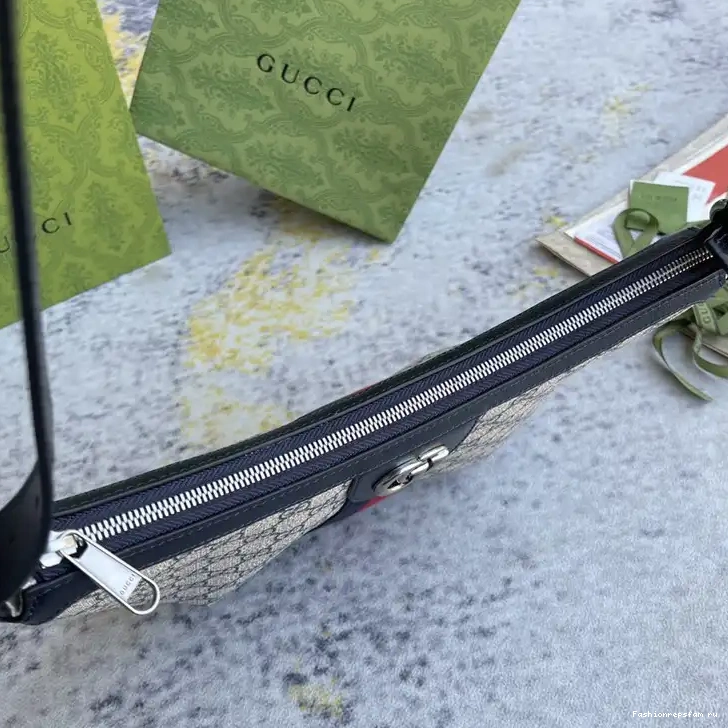 Fashionrepsfam ru Bag 2211DJ0030 Gucci 0811